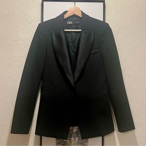 Zara Slim Black Blazer